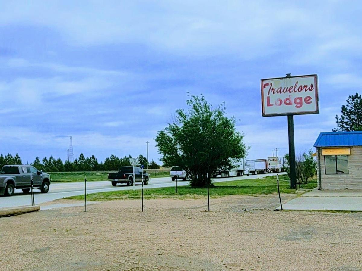 Travelors Lodge Motel & Rv Park Us-287&Us-96 Eads Buitenkant foto
