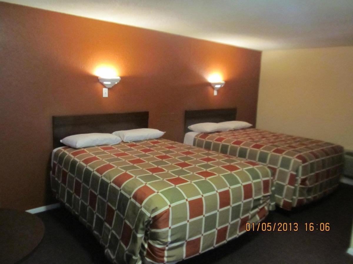 Travelors Lodge Motel & Rv Park Us-287&Us-96 Eads Buitenkant foto